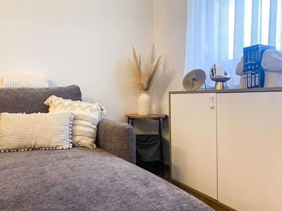 Дава се под наем Двустаен апартамент в София, Дървеница - 65 кв.м за 612 € - Снимка #1