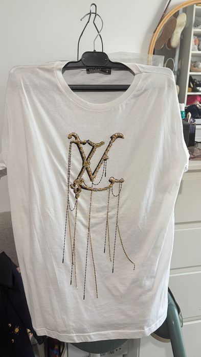 Tricou Zara mânecă bufantă nouă cu imprimeu