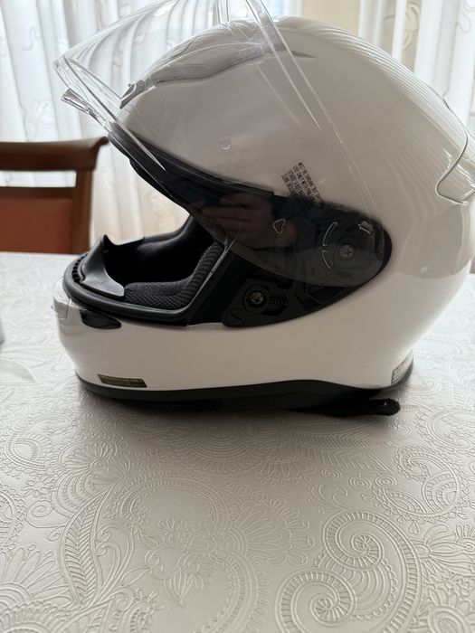 Каска NXR Helmet Shoei white