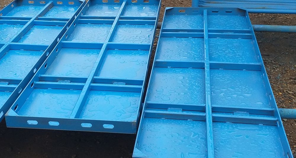 Opalubka (aplafka) sotiladi