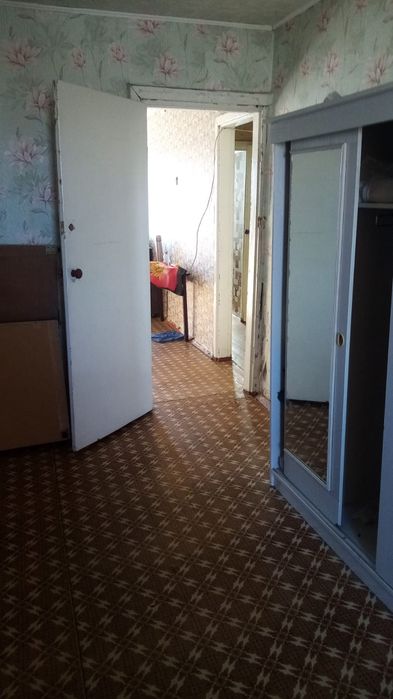 Продаю срочно квартиру