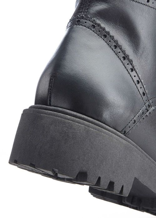 Ghete piele nr 38 nou