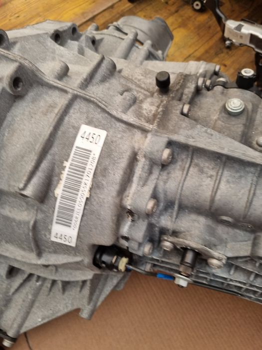 Cutie viteze manuală 4x4  Audi A4 B9 Audi A5 B9 F5/ Cod RJL 0055 8w Allroad