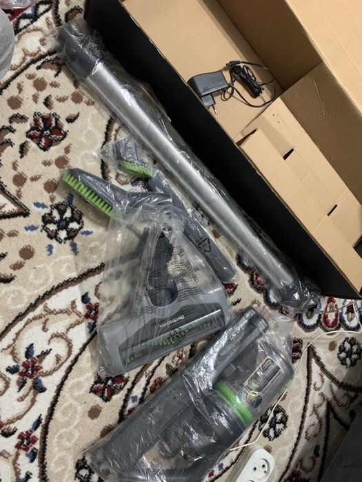 Без провдной пылесос с акумляторам