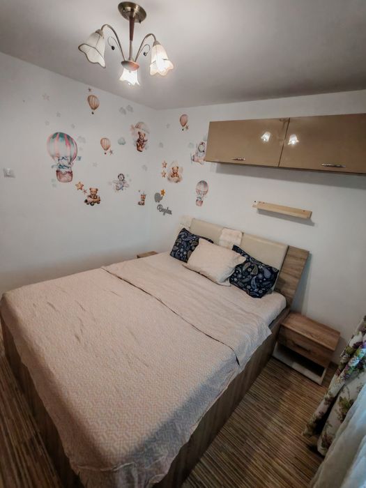 Apartament de închiriat – termen lung | Complet mobilat și utilat