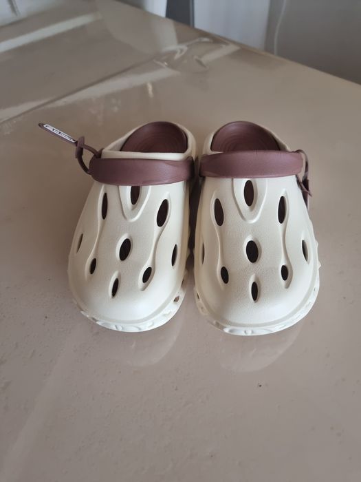 Продаюся мужские сабо  Crocs