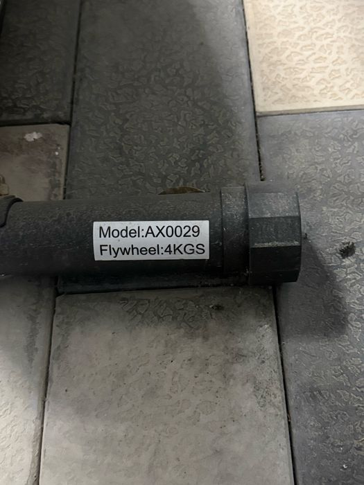 Axelus AX0029 velo trenajer sotiladi – holati zo’r