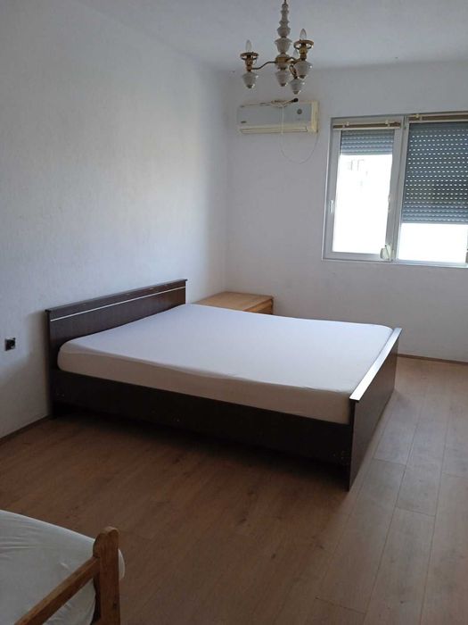 Дава се под наем Двустаен апартамент в Казанлък - 64 кв.м за 204 € - Снимка #1