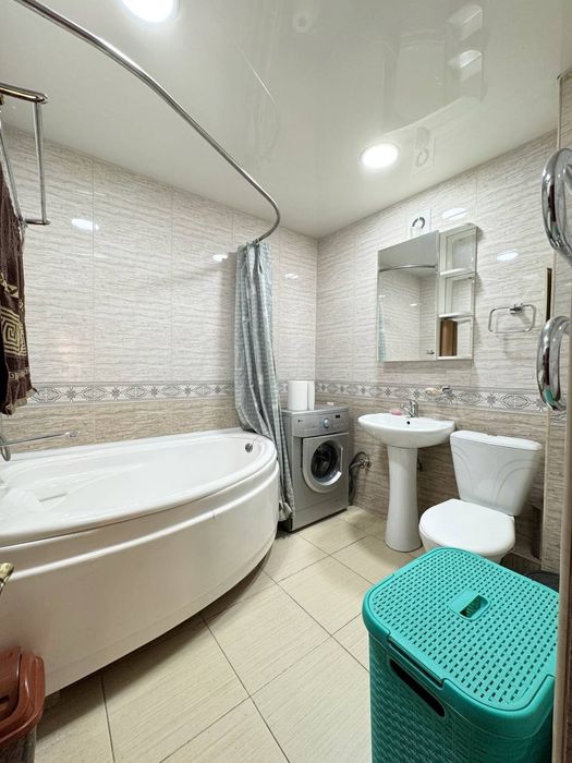 Продается 3х ком квартира, ориентир: Ш.Рашидова Голубые Купола, 65м²