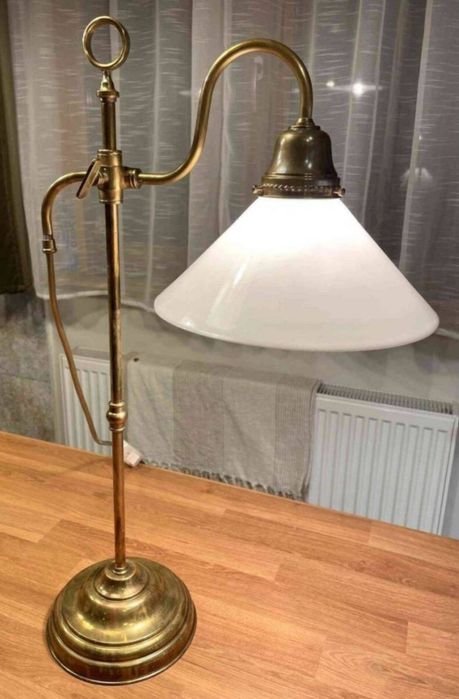 Lămpi stil loft diferite modele