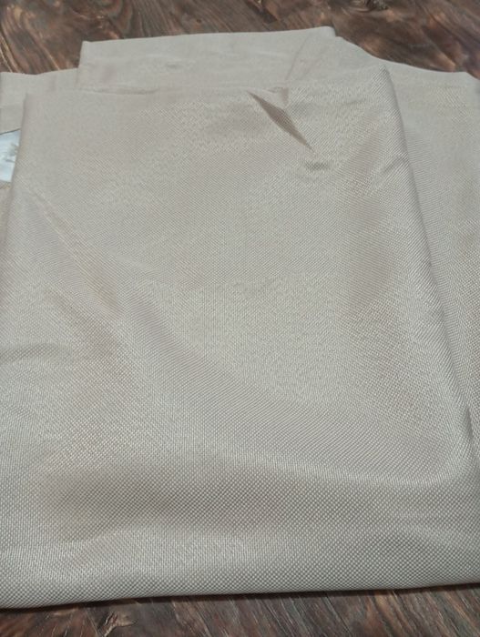 Продам шторы новые