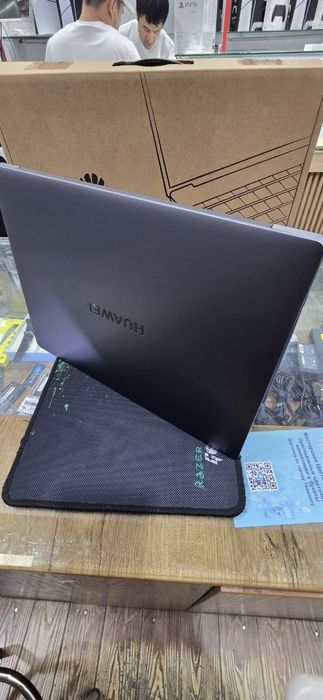Huawei Matebook D14