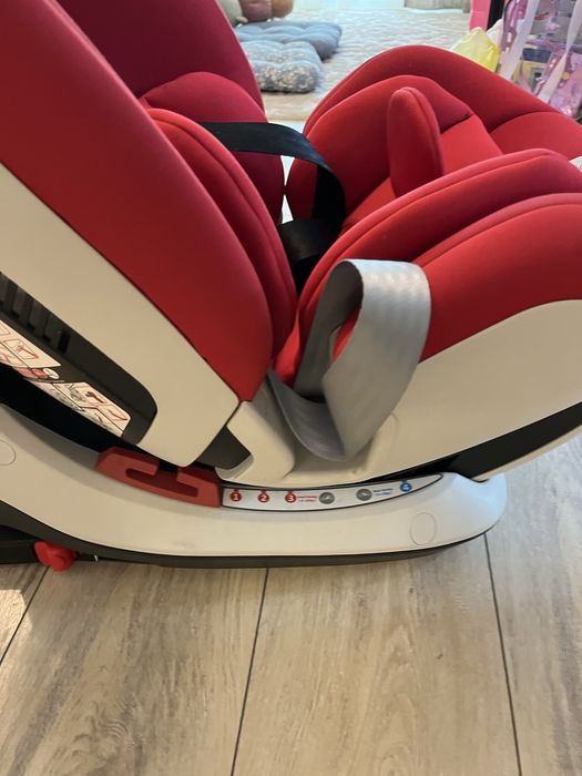 scaun auto chicco nefolosit