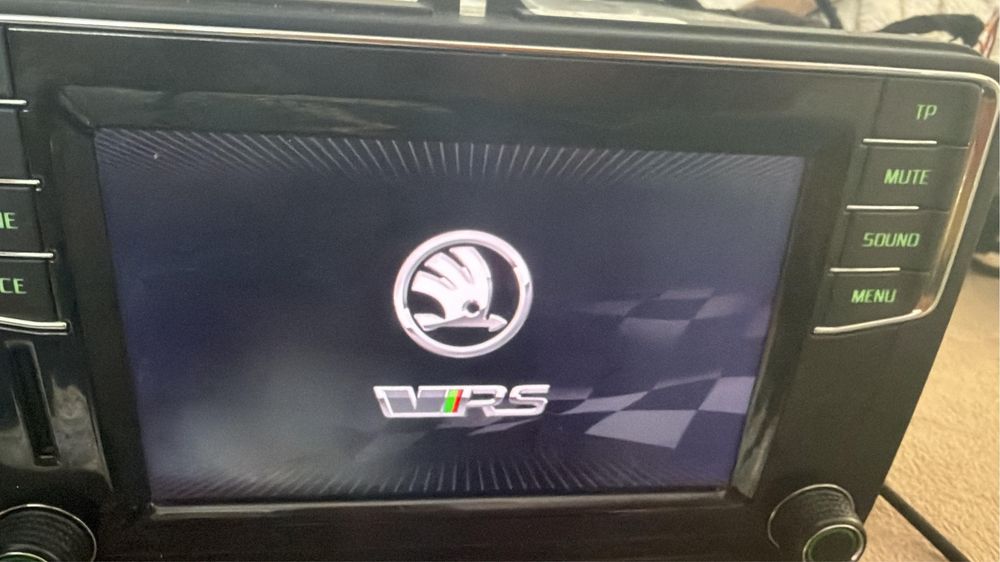 Navigatie Skoda originala mib2 Carplay / Android auto