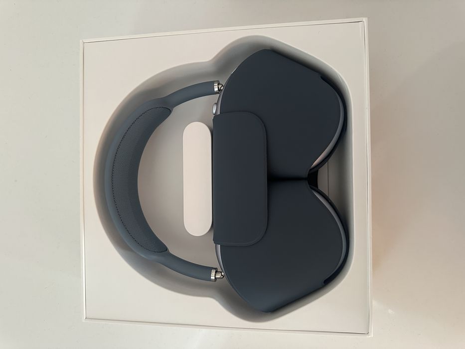 Airpods Max 2.