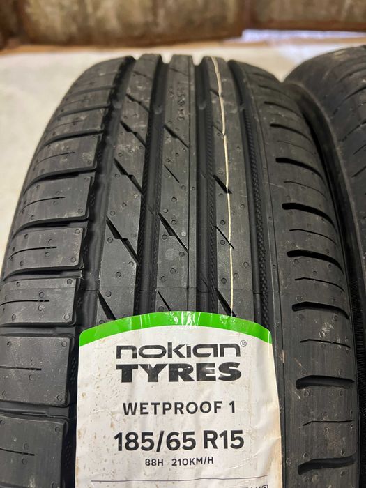 2 Нови летни гуми 185/65R15 Nokian Wetproof 1 88H Germany