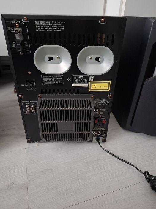Sistem audio JVC model CA-D701T Multifuncțional