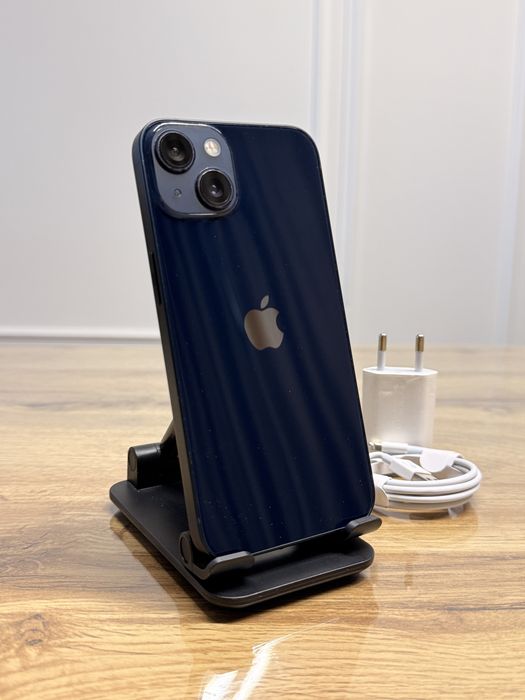 IPhone 13 5G de 128GB ca NOU cu 100% Sănătate Baterie Folie Husă și Încărcător nou