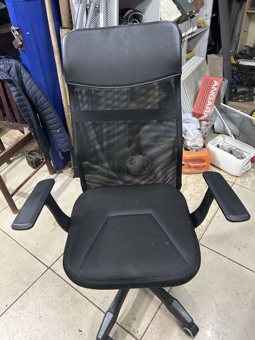 Продам офисное кресло