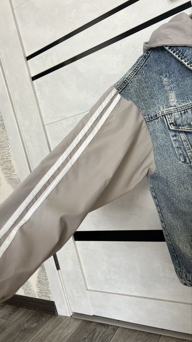 Продам верхнюю одежду