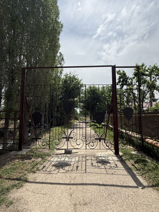 Дарвоза ва калитка сотилади темири прочный 300$