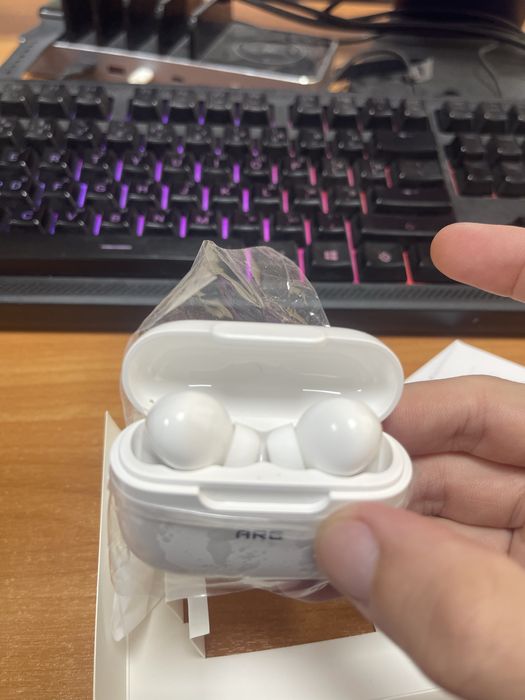 Новые наушники ARG