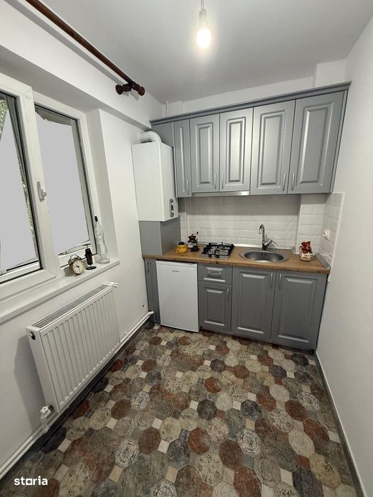 Garsoniera confort sporit in bloc de apartamente, G. Enescu