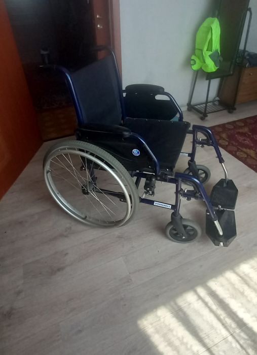 Продам Инвалидную коляску
