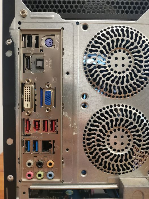 Настолен компютър PC