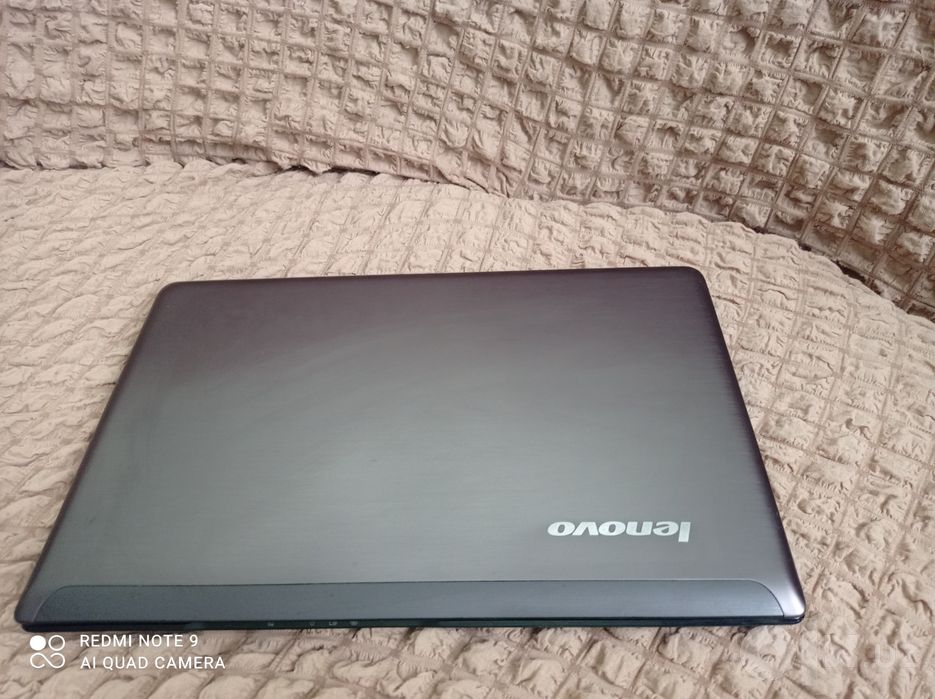 Lenovo noutbuk,holati yaxshi