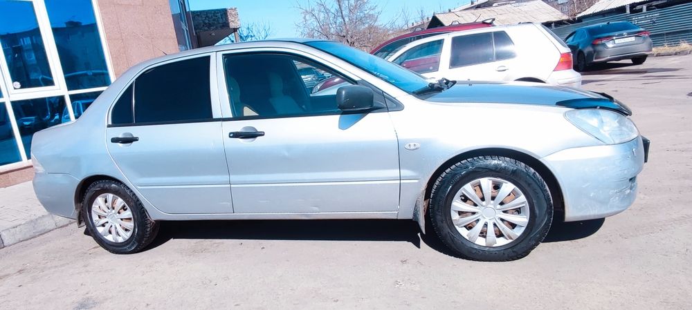 Легковые Автомобиль