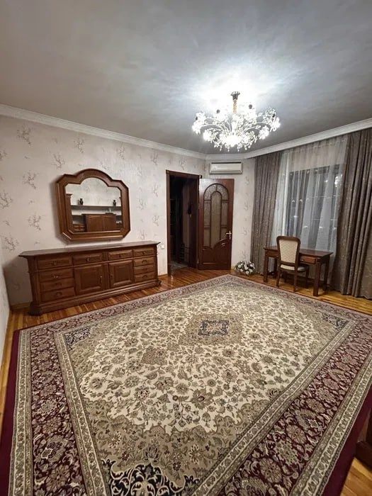 Аренда участка 8ком 4 соток. Думбиробод.