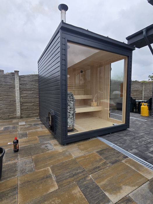 Sauna de exterior/interior/Aden Garden Toplita