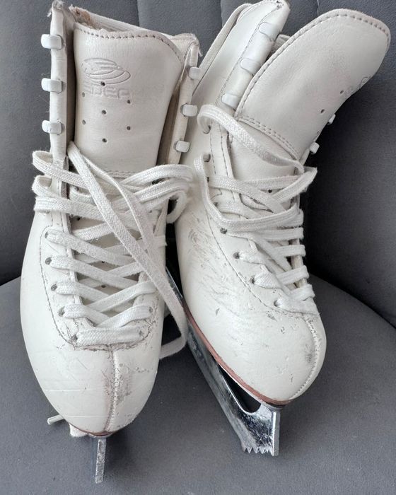 Продам коньки Edea overture для фигурного катания