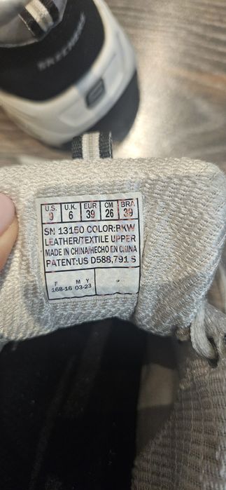 Кроссовки Skechers 39