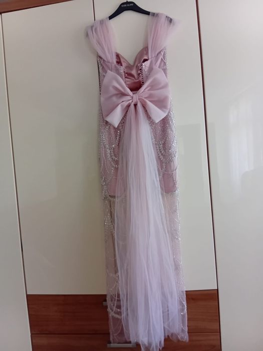 Rochie realizată pe comandă
