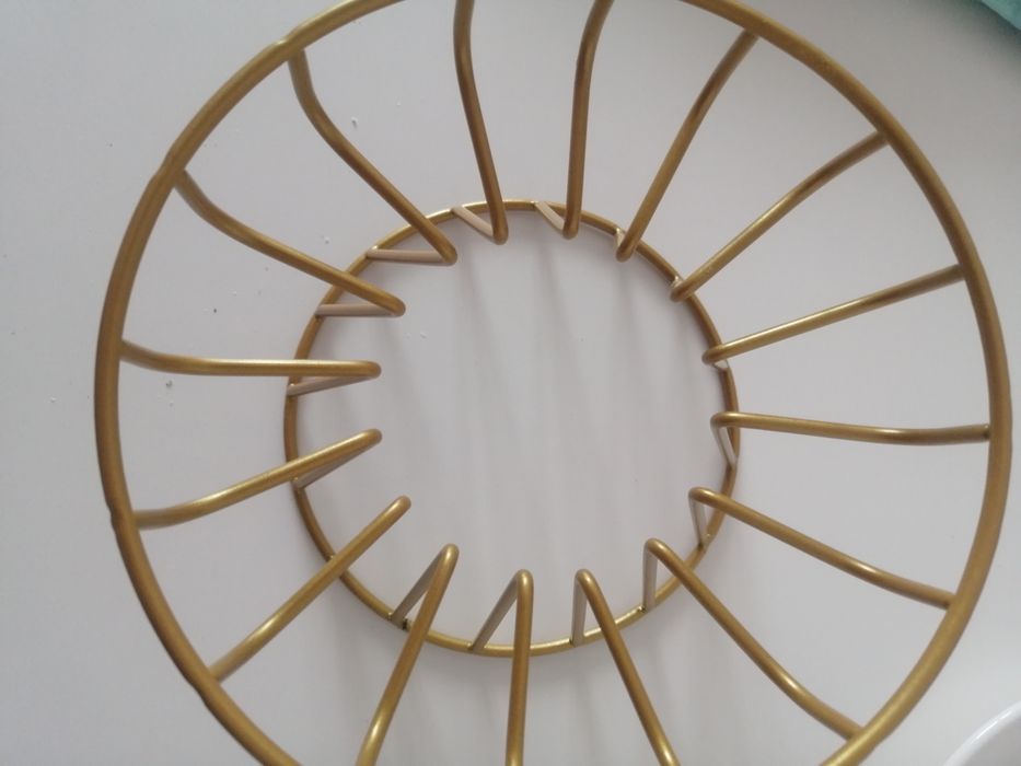 Продаю миски для кошек и собак.