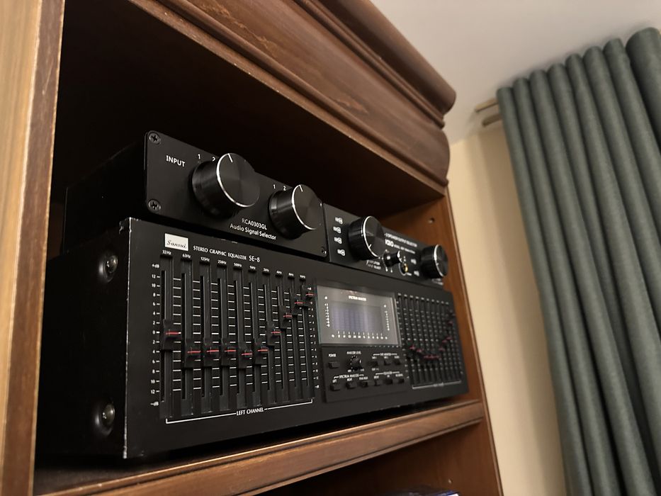 Egalizator grafic SANSUI SE-8