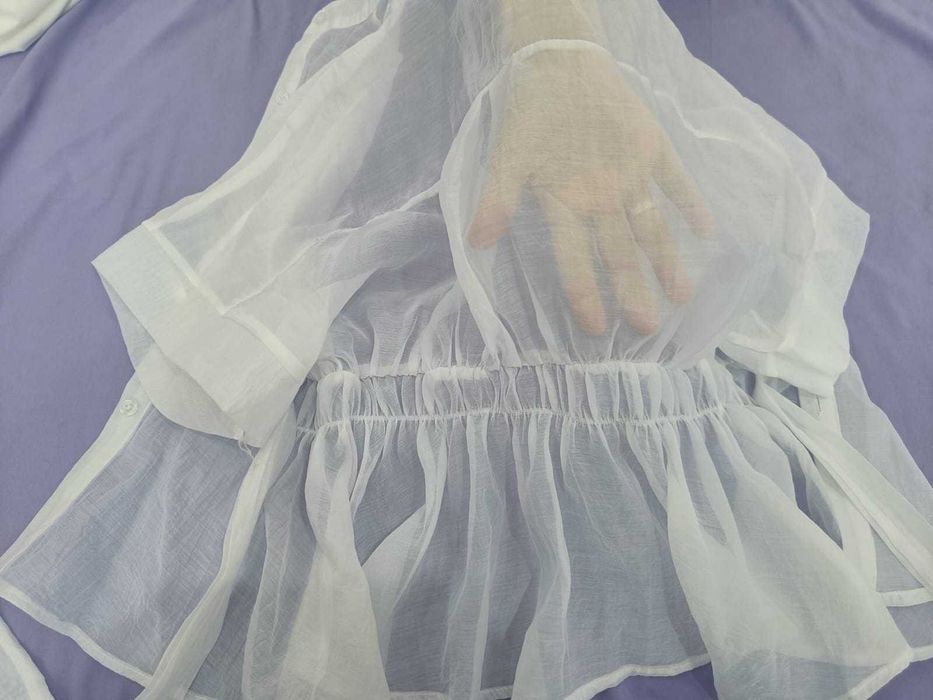 Продам блузку(с майкой) и юбку