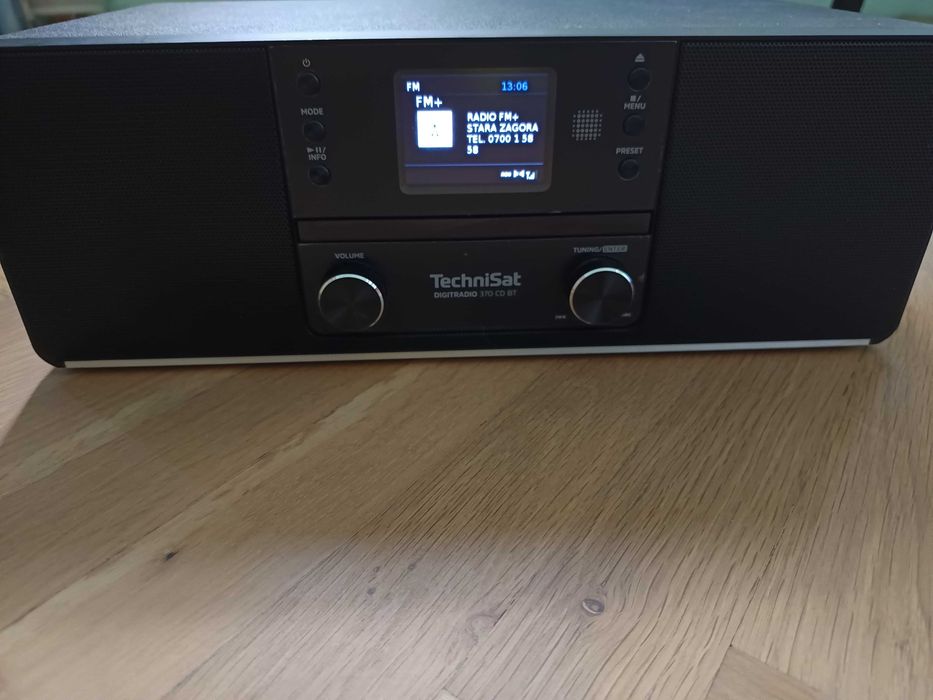 Радио TechniSat, DIGITRADIO 370 CD BT