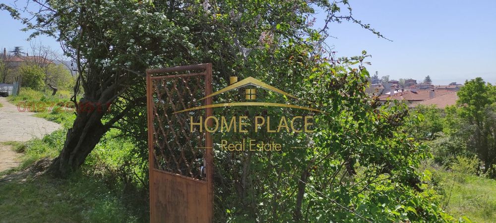 Парцел с ПУП и ток в кв.Изгрев