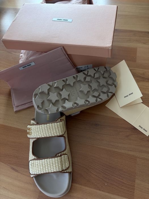 Сандали чехли Miu Miu