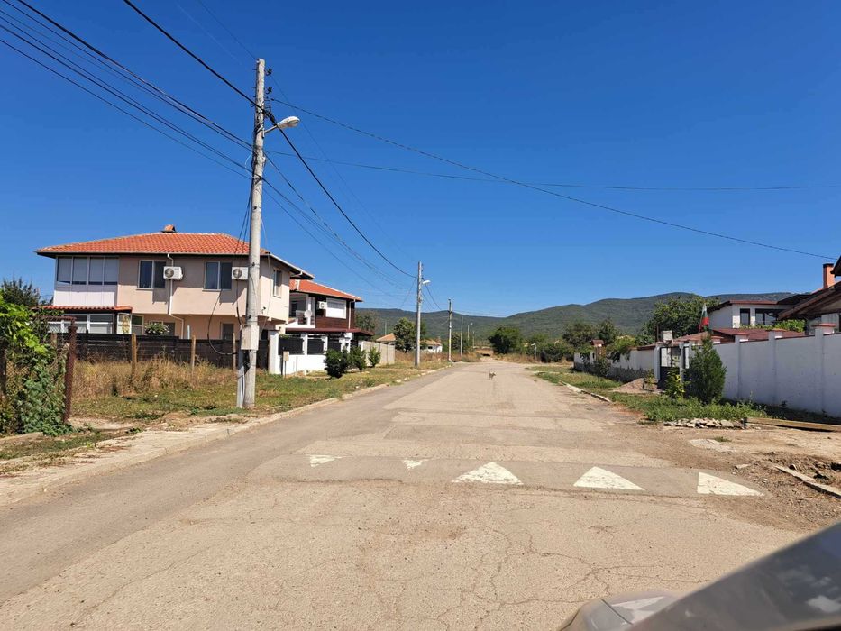 Продава се Парцел в с. Оризаре, Област Бургас - 1040 кв.м за 19 €/кв.м - Снимка #3