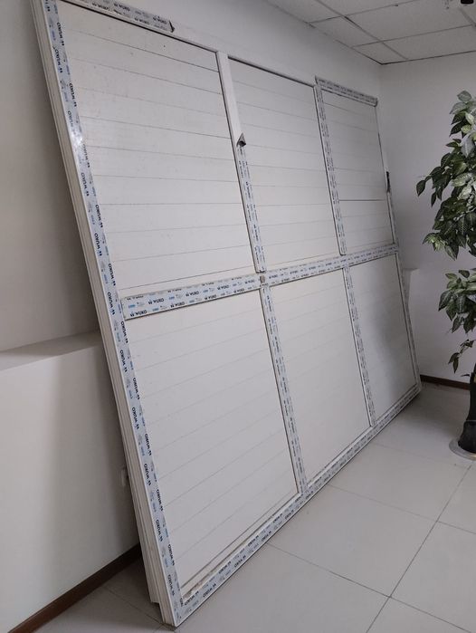 Пластиковый  перегородка