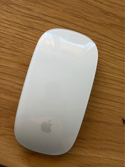iMac 24-inch (2021 - Apple M1 8GB RAM, 512 SSD - Пълен комплект, перфектно състояние