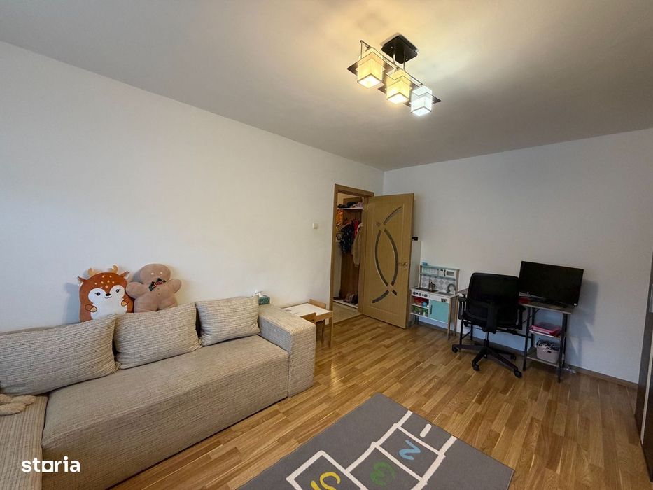 Apartament 2 camere | decomandat | zona Noua