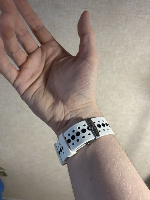 Продам смарт-часы Canyon SW-81