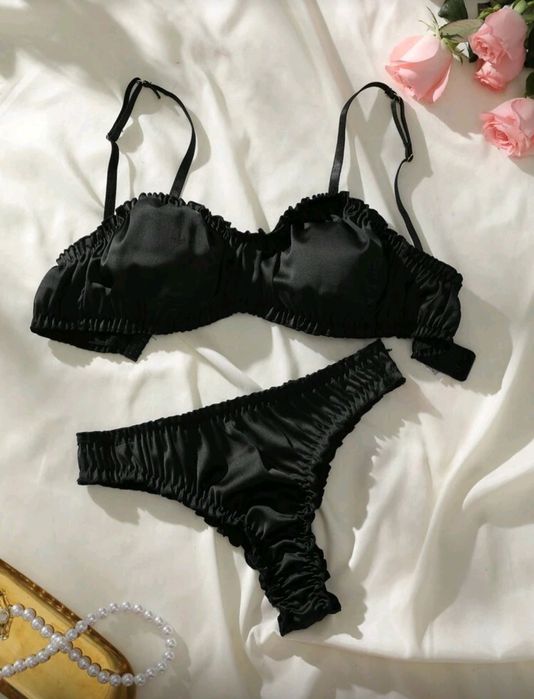 Комплект дамско бельо