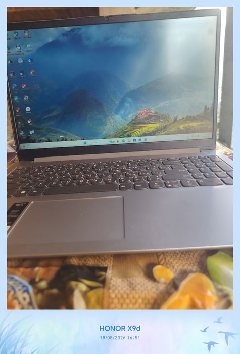 Lenovo Noutbuk Olinganiga 1 oy bo'ldi srochniy sotiladi