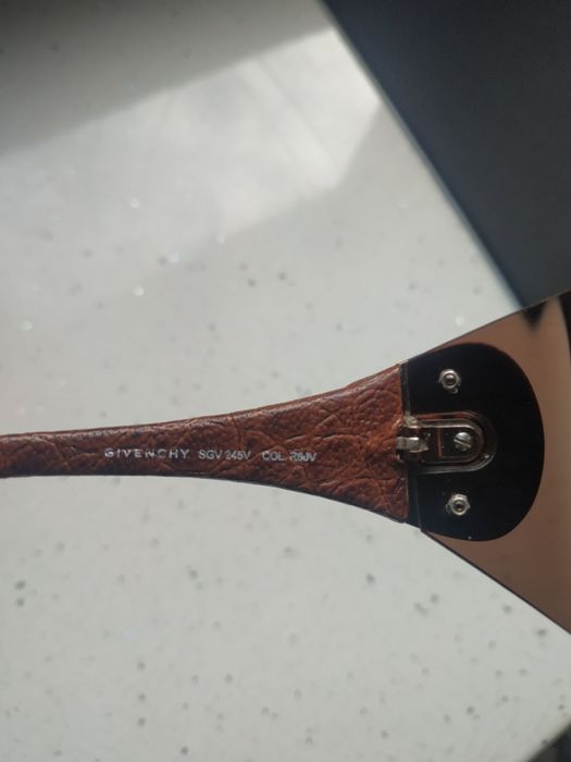 Оригинални слънчеви очила Givenchi